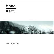 0225MonaKazu_Sunlight.jpg