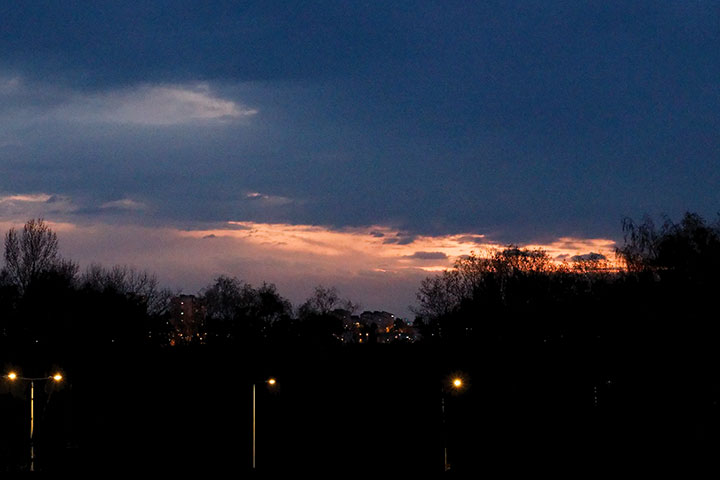 250402n4976-b.jpg